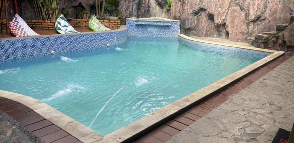 Sentosa Lodge Padang  Eksteriør bilde